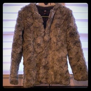 HM faux fur gray jacket